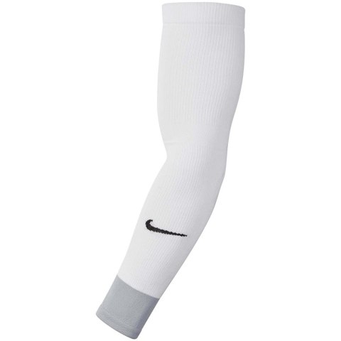 Rękawy piłkarskie Nike Matchfit Slevee Team/Strike SLV WC22 Team białe CU6419 100/FQ8282 100